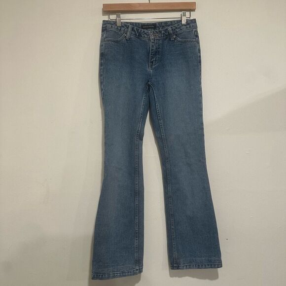 Vintage Boston Proper Women’s Light Wash Low rise Bootcut Jeans Size 2 - Picture 1 of 5